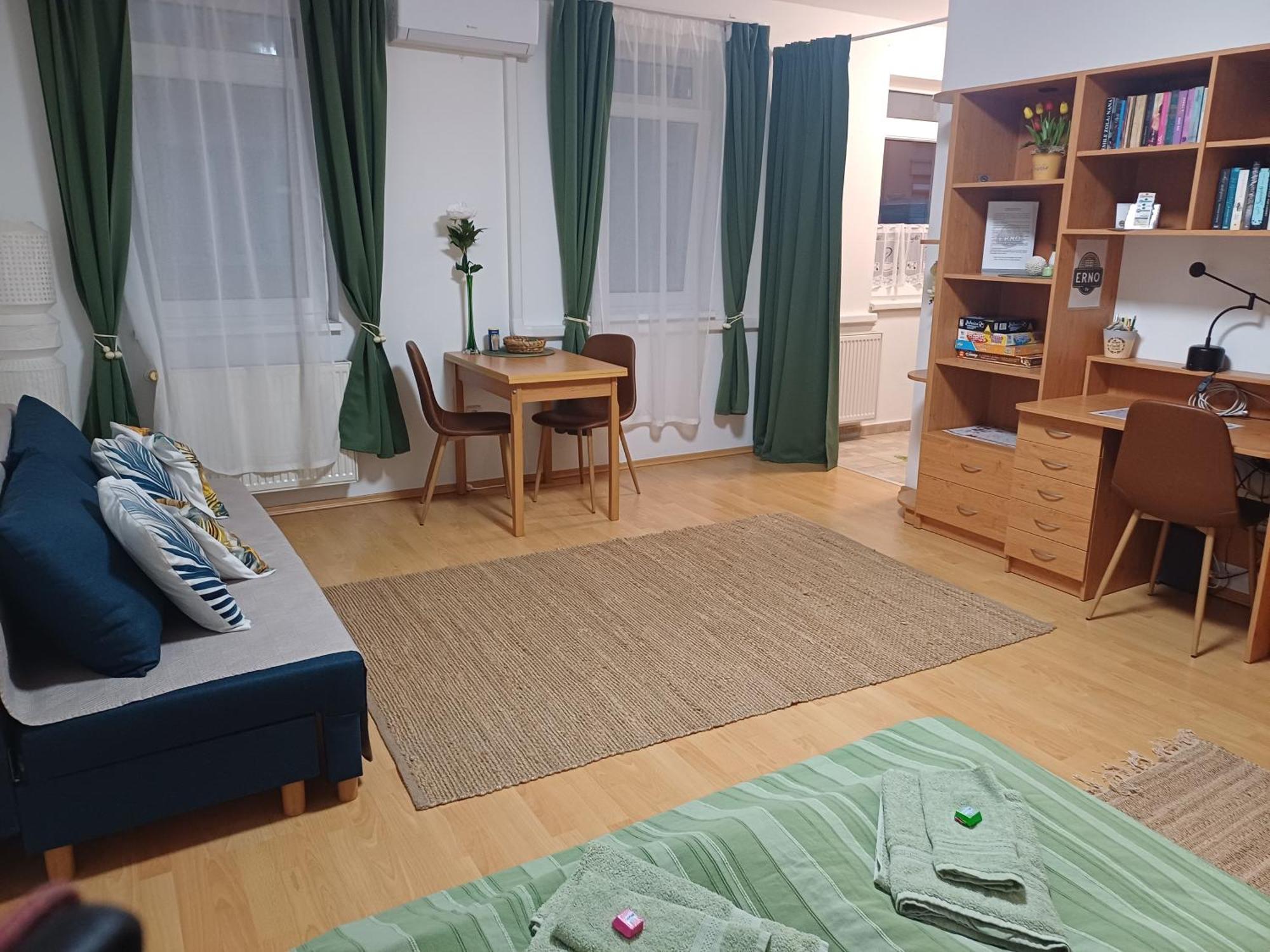 Erno26 * Budapest